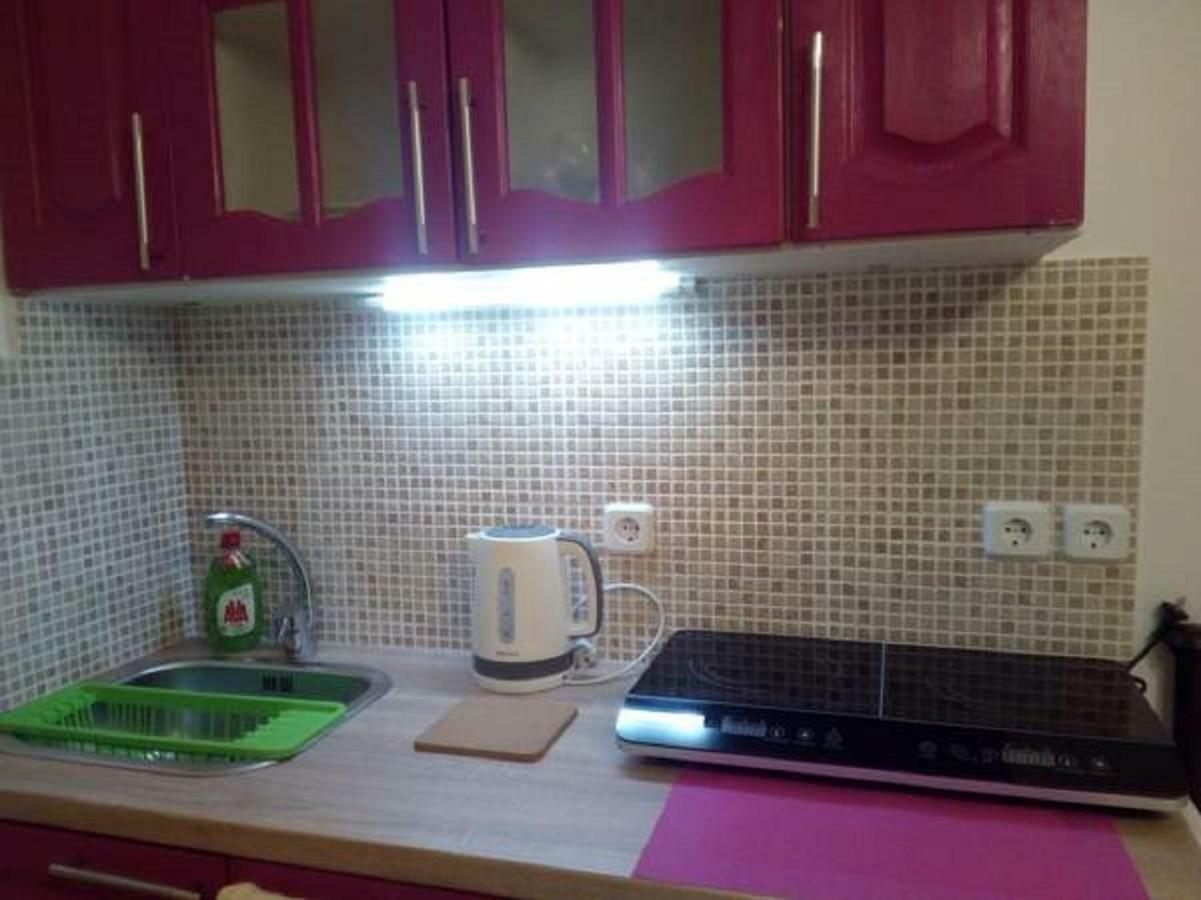 Comfortable inexpensive apartmets near metro Athen Eksteriør bilde