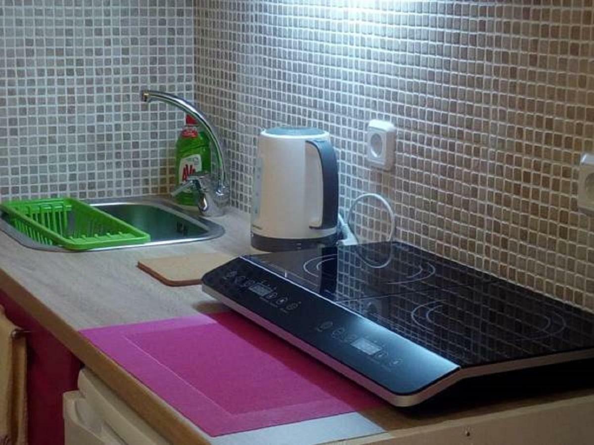 Comfortable inexpensive apartmets near metro Athen Eksteriør bilde